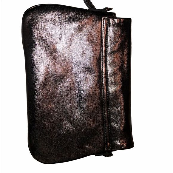 COPY - Kimchi Blue Metallic Envelope Clutch - Picture 2 of 4